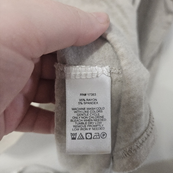 Anne Klein Long Sleeve Gray Shirt! - Picture 3 of 6